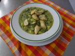 Gnocchi se špenátem a kuřecím masem